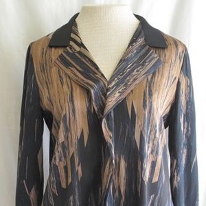 DARK BLUE AND TAN 93% SILK BUTTON DOWN BLOUSE - S